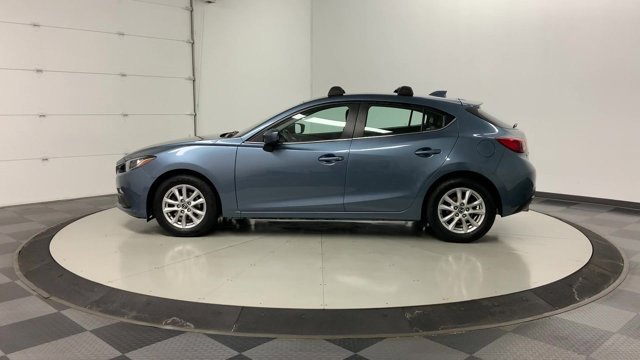 Used 2014 Blue Reflex Mica Mazda i Grand Touring image 5