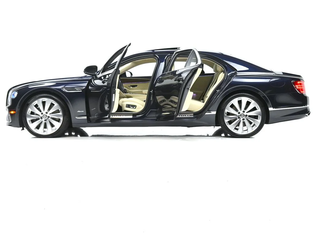 New 2026 Dark Sapphire Bentley  image 7