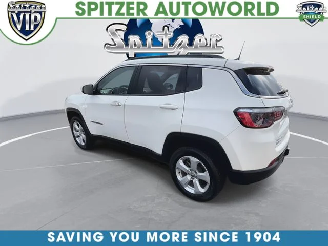 Used 2021 White Jeep Latitude image 7