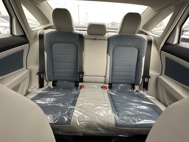New 2026 Opal White Pearl Volkswagen 1.5T SE image 27