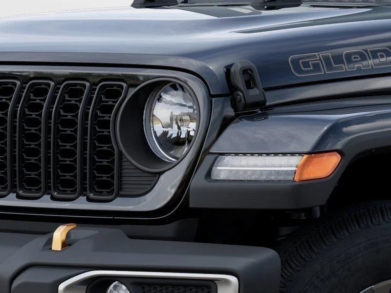 New 2026 Black Clear-Coat Exterior Paint Jeep 85th Anniversary Edition image 12