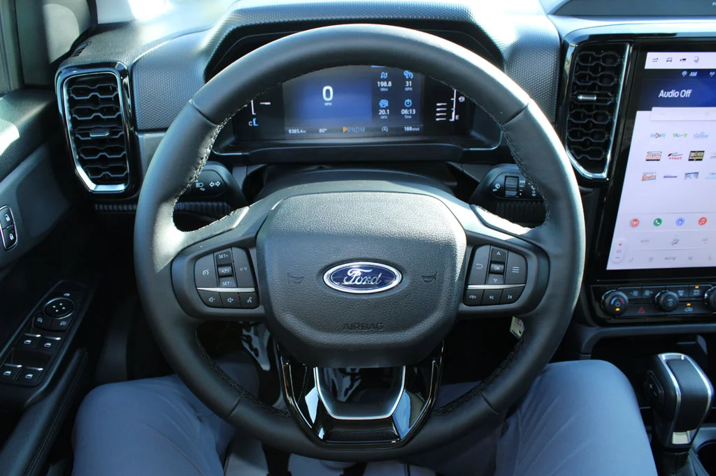 Used 2026 Shadow Black Ford XLT image 43