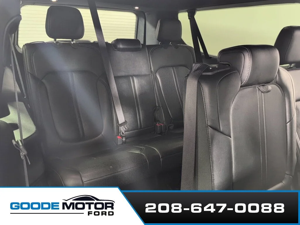 Certified Used 2024 Bright White Clearcoat Jeep Series II image 22