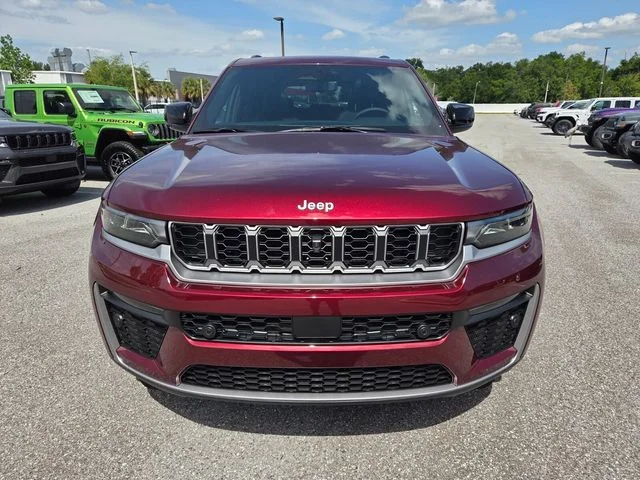 New 2026 Velvet Red Pearl-Coat Exterior Paint Jeep Limited image 19