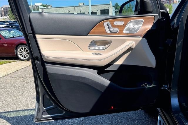 Certified Used 2022 Gray Mercedes-Benz GLE 350 image 18