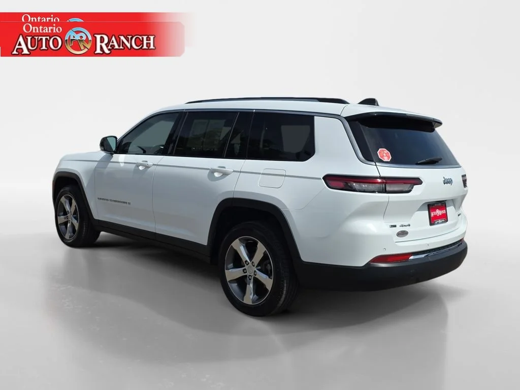 Used 2021 Bright White Clearcoat Jeep Limited image 3