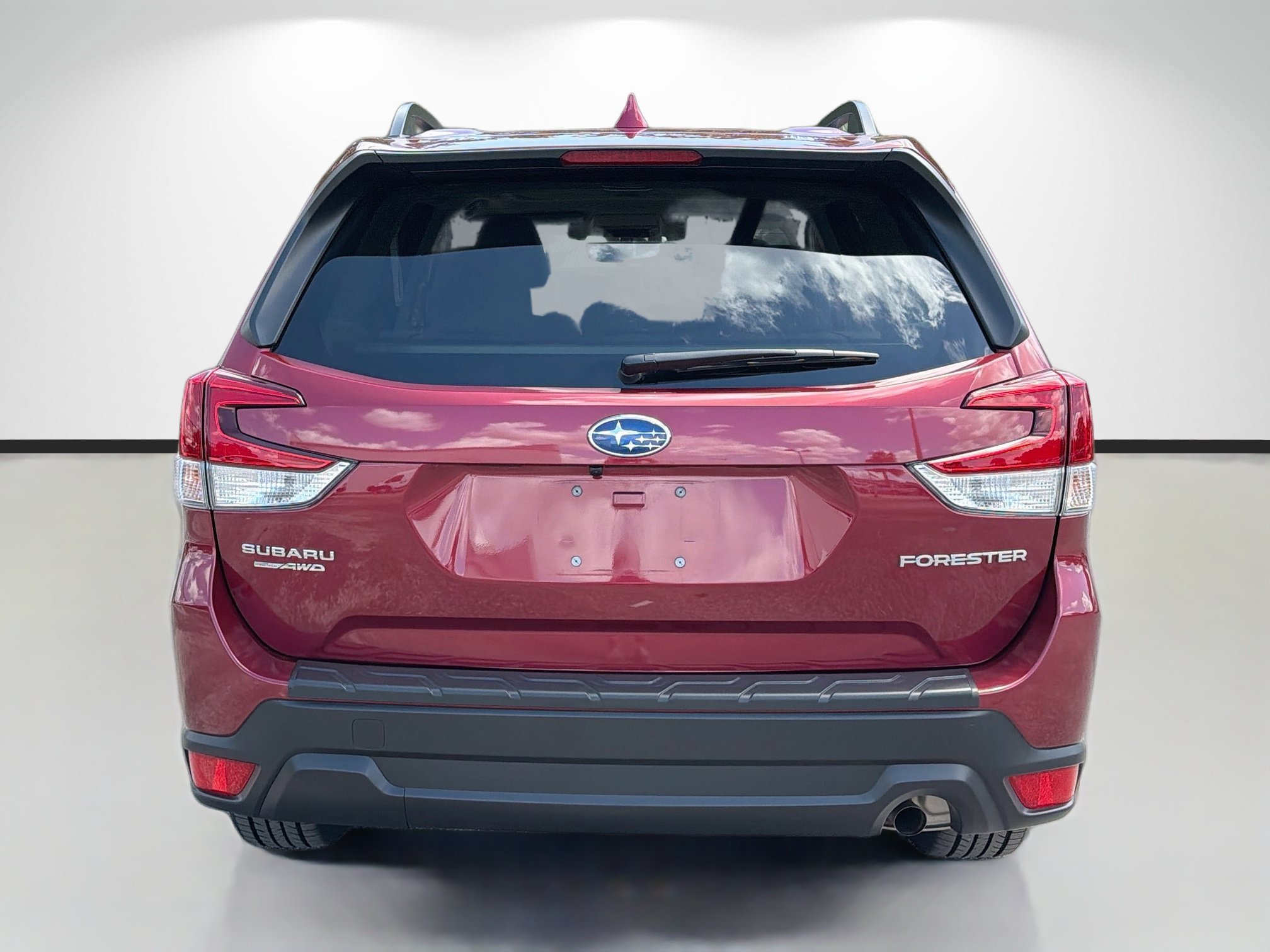 Used 2020 Crimson Red Pearl Subaru Premium image 4