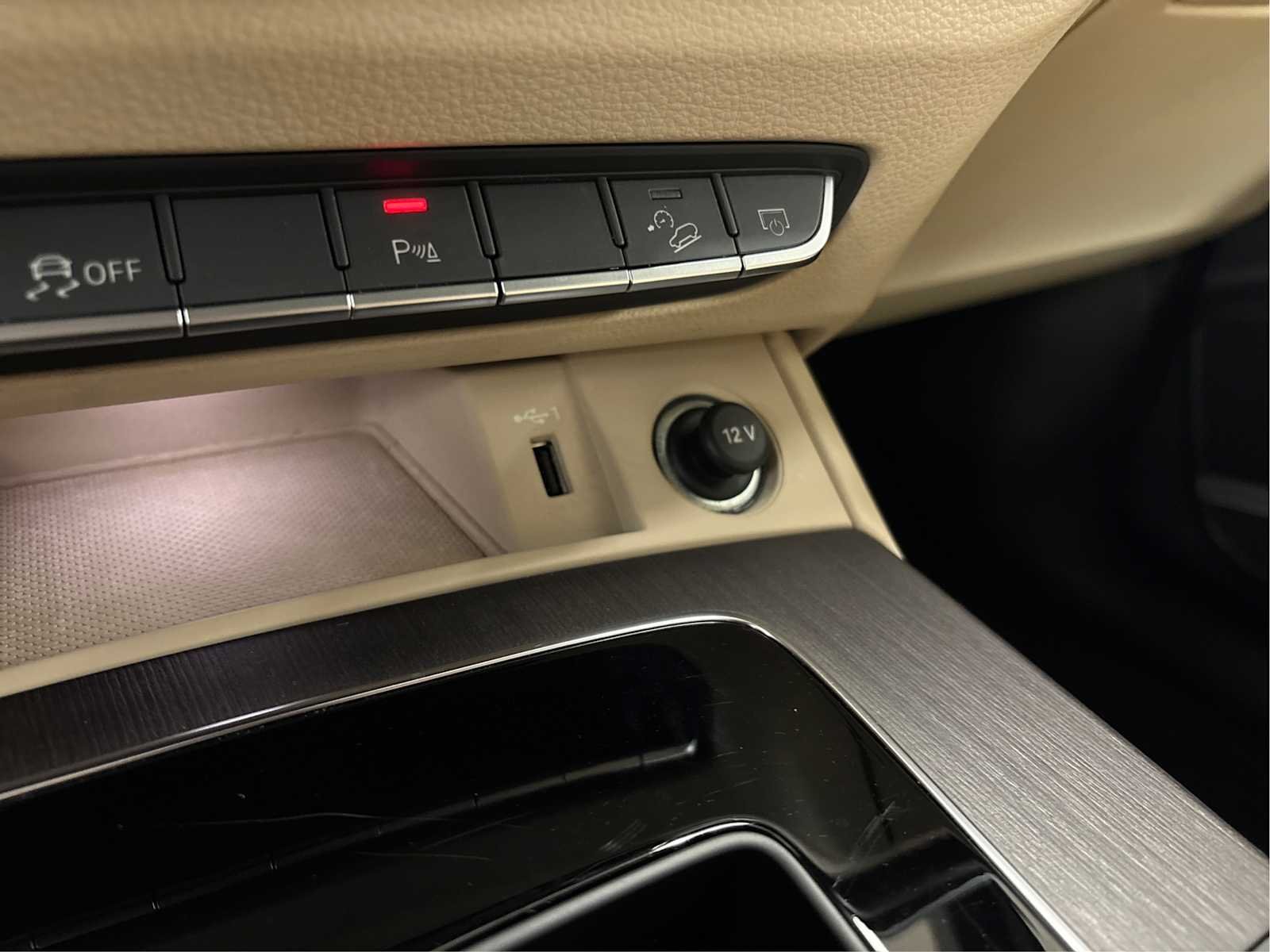 Used 2022 Daytona Gray Pearl Effect Audi S line Premium Plus image 39