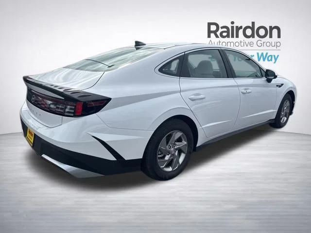 2025 Hyundai Sonata SE - Photo 7