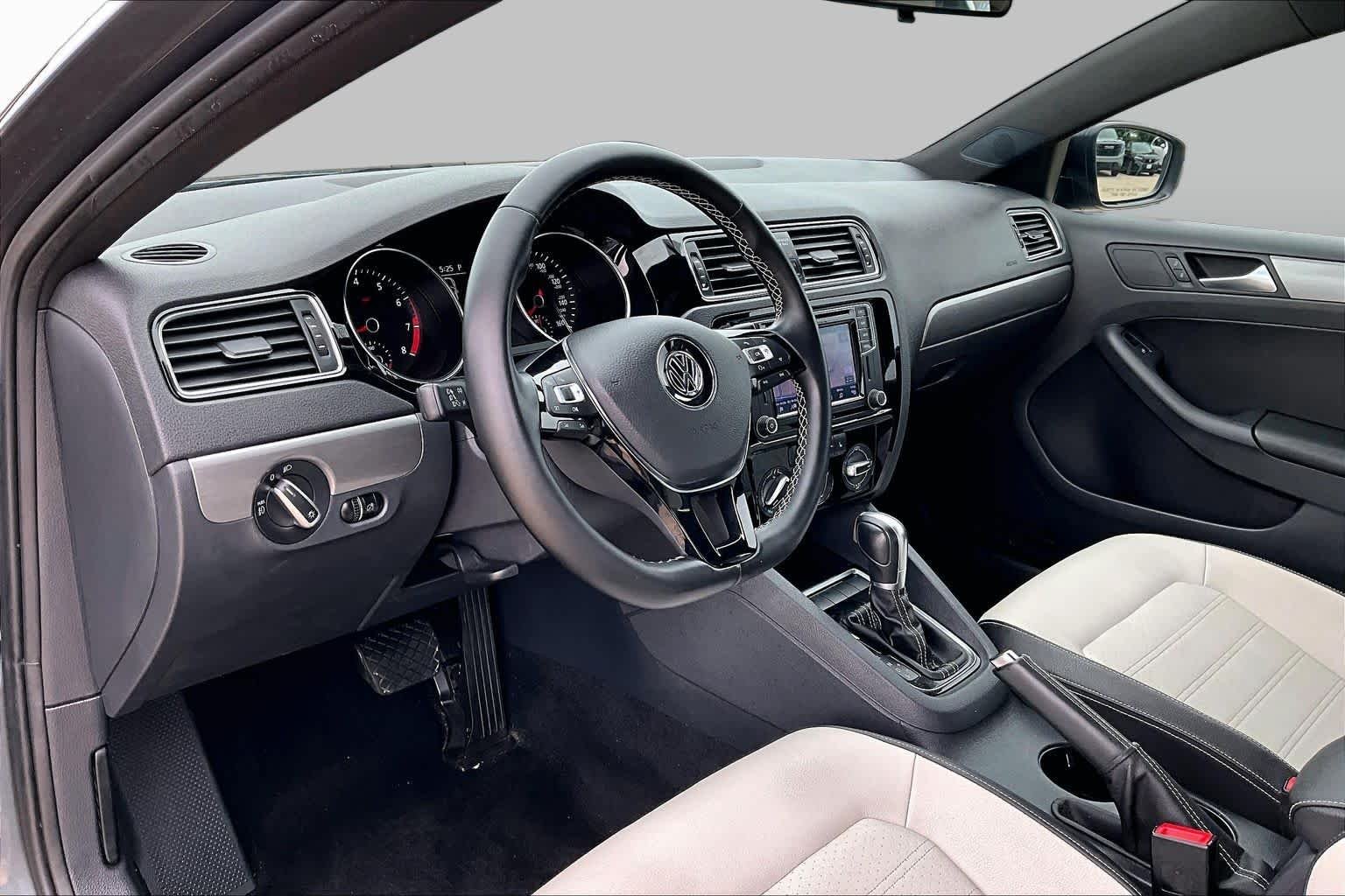 Used 2016 Platinum Gray Metallic Volkswagen 1.8T Sport image 18