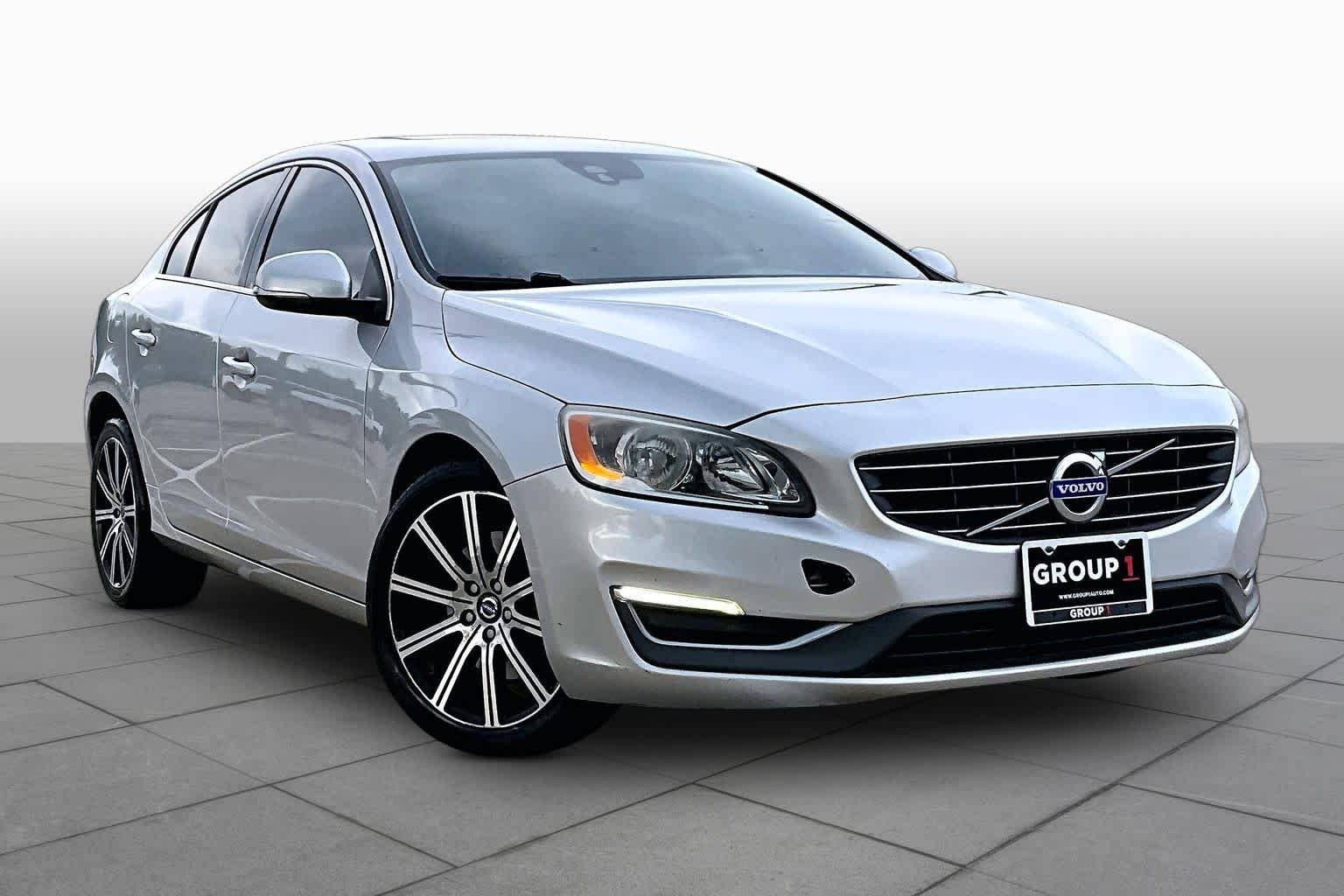 Used 2014 Bright Silver Metallic Volvo T6 image 3