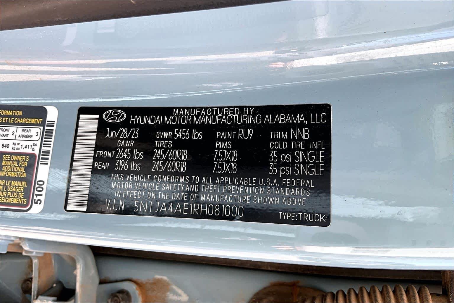 Certified Used 2024 Blue Stone Hyundai SE image 34