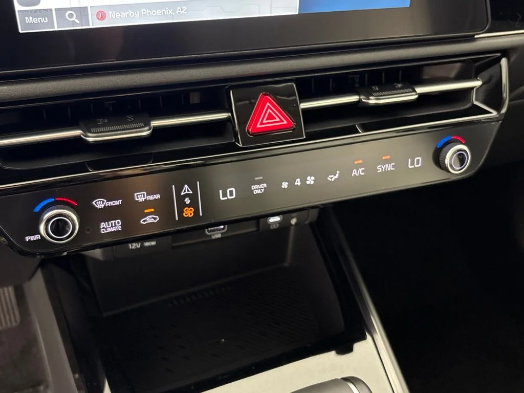 New 2026 Snow White Pearl Kia EX image 35