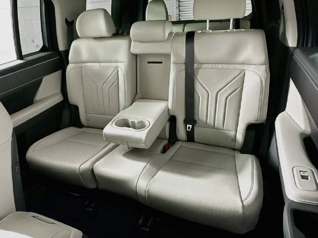 New 2027 Red Hyundai SEL image 11