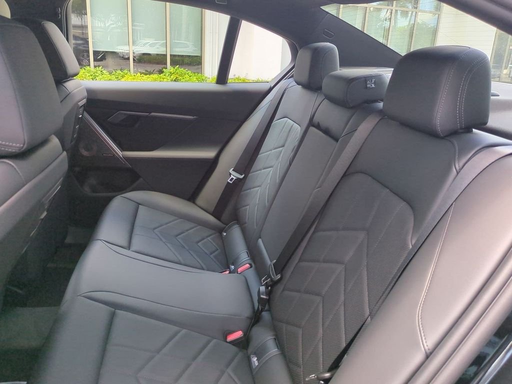 New 2027 Black Sapphire Metallic BMW 530i image 14