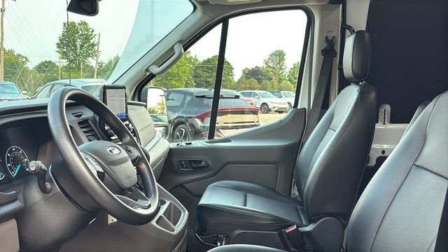 Used 2020 Oxford White Ford Base image 20