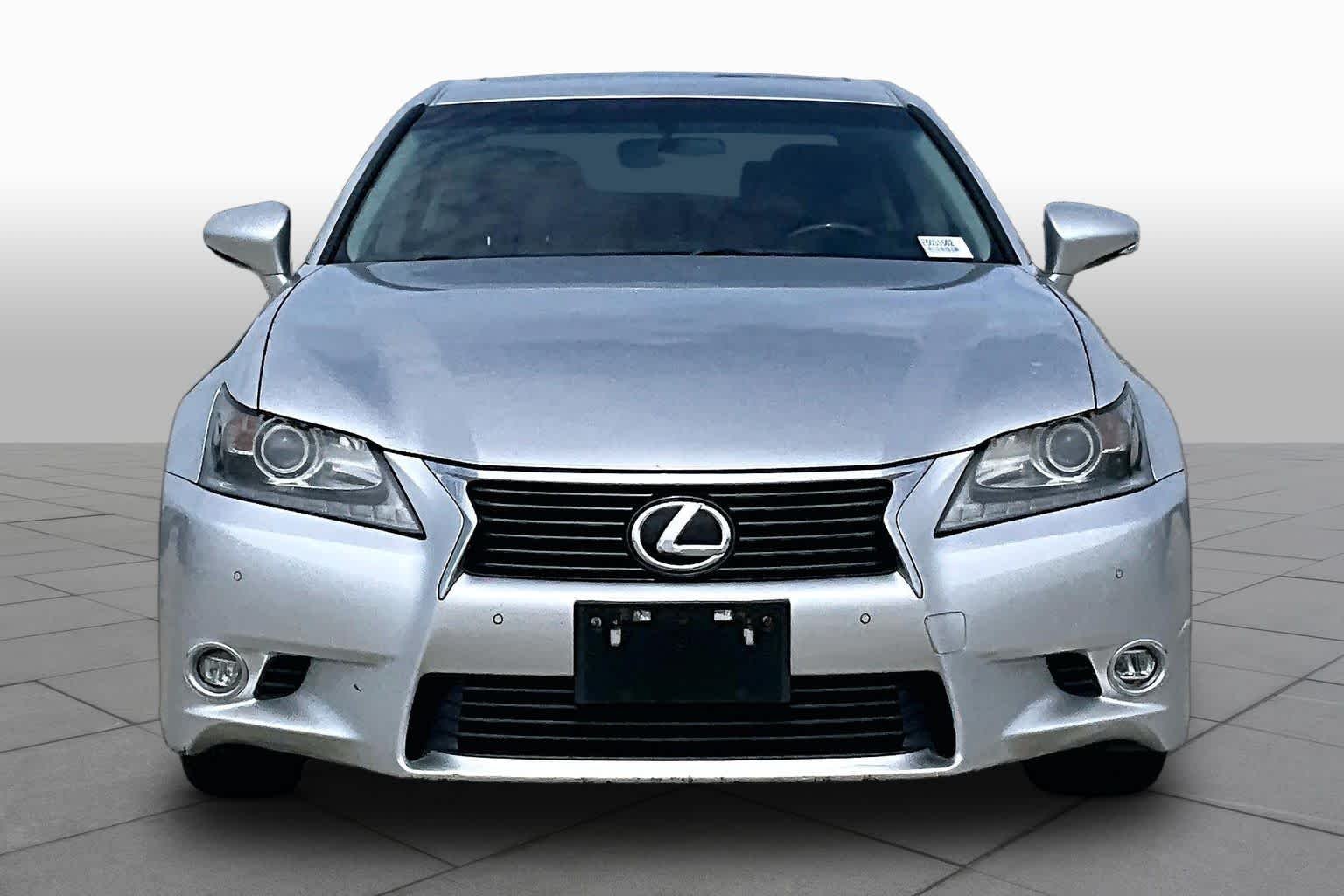 Used 2014 Liquid Platinum Lexus  image 3