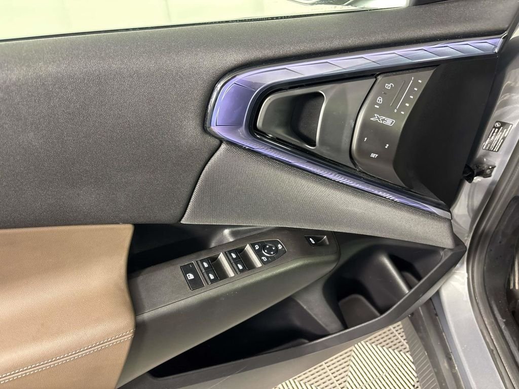 Used 2025 Gray BMW 30 xDrive image 17