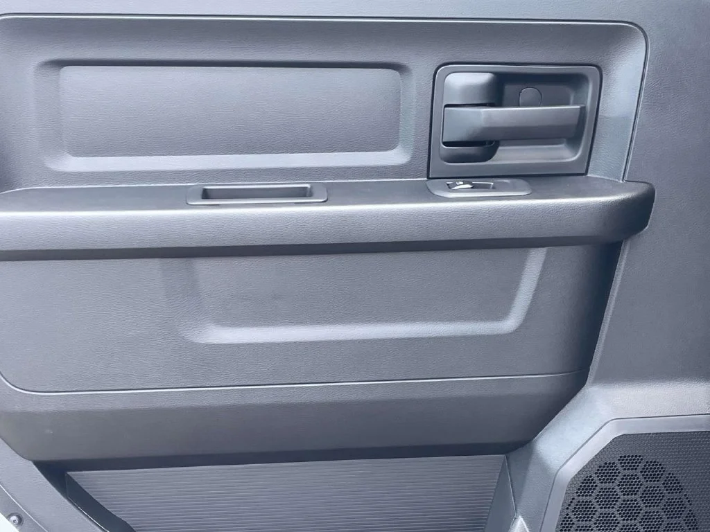 New 2026 Bright White Clear-Coat Exterior Paint RAM Tradesman image 20