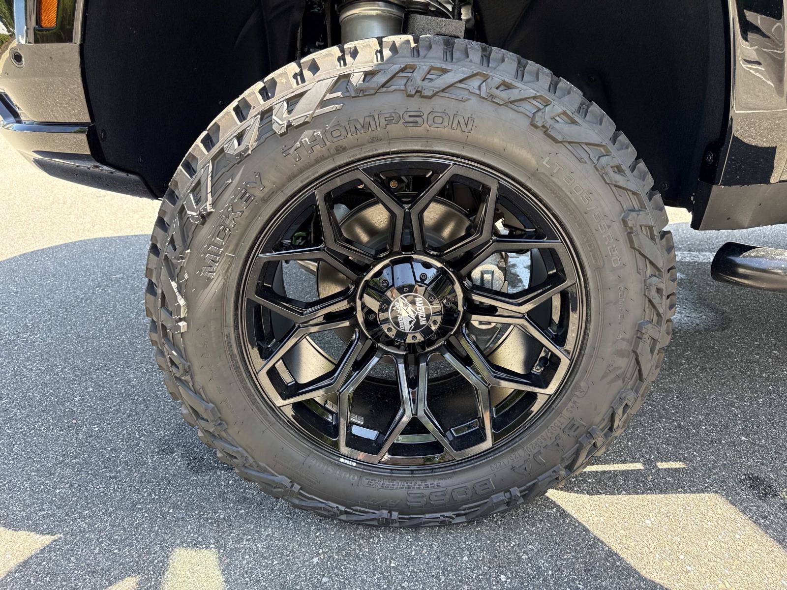 New 2026 Black Chevrolet Z71 image 33