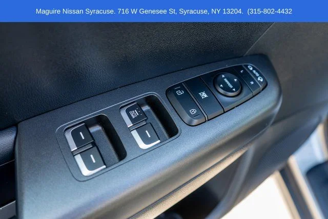 Used 2022 Gray Kia LX image 18