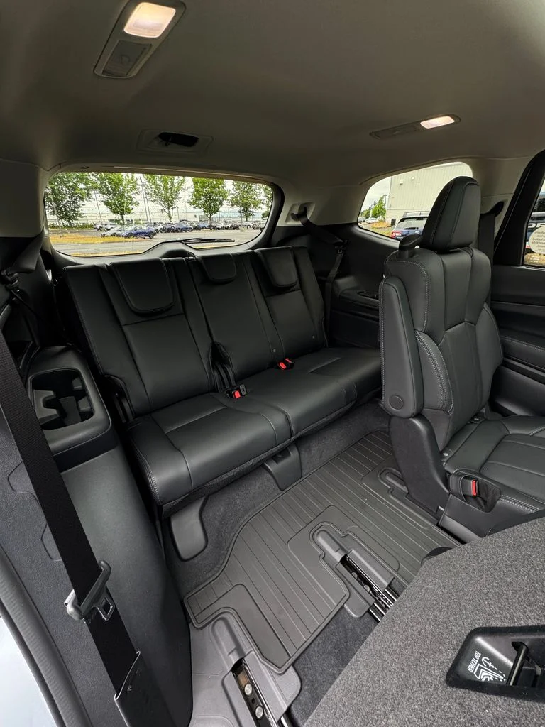 New 2026 ICE SILVER METALLIC Subaru Limited 7-Passenger image 84