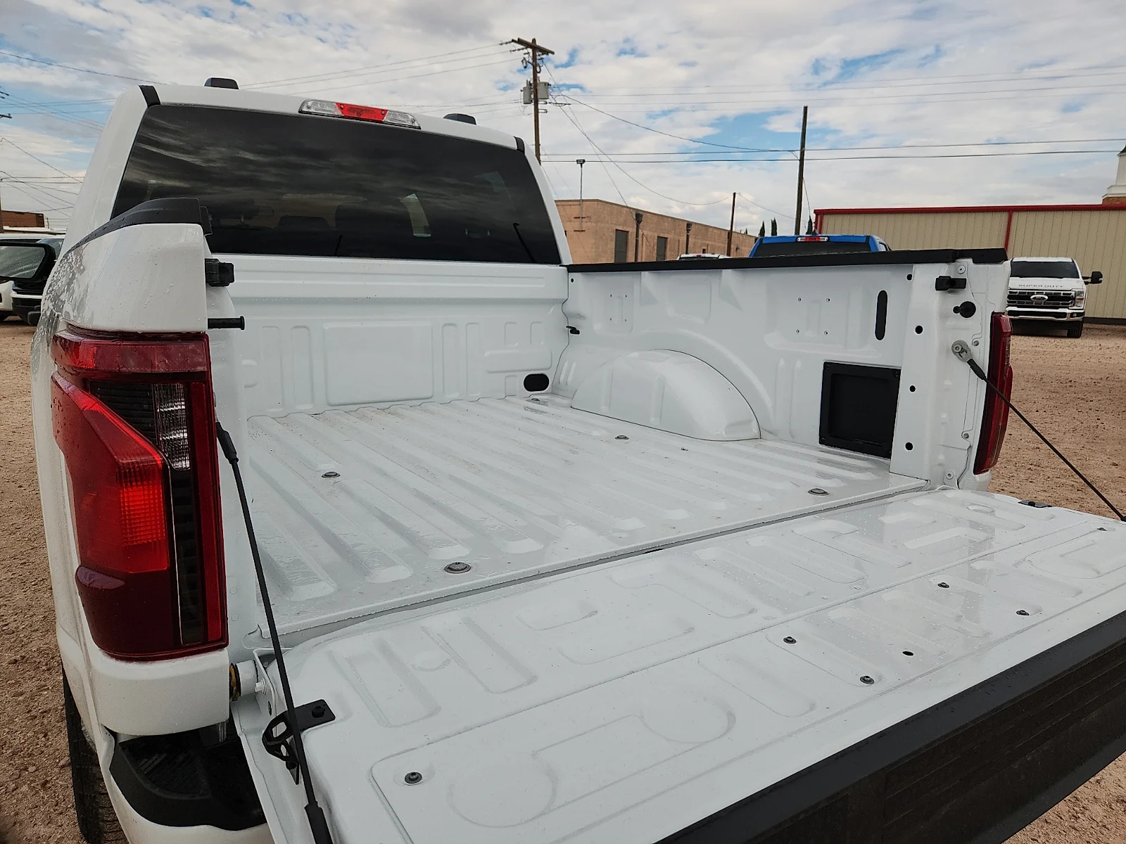 New 2026 Oxford White Ford STX image 12
