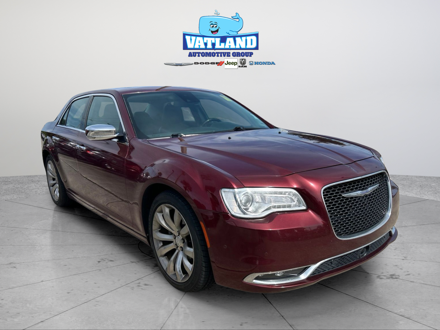 Used 2017 Red Chrysler C image 9