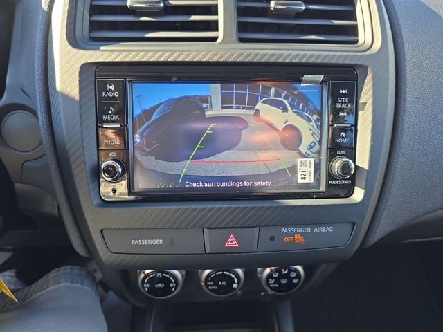 2025 Mitsubishi Outlander Sport ES - Photo 15