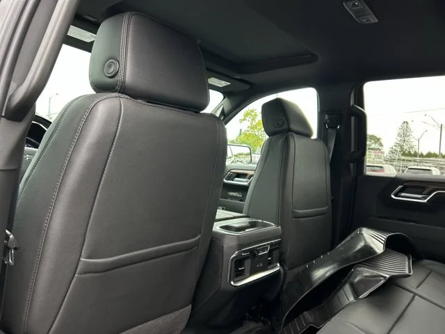 New 2026 Black Chevrolet High Country image 19