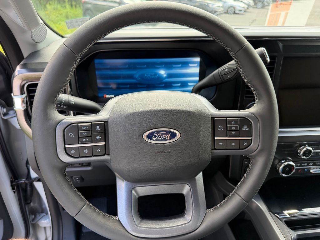 New 2026 Avalanche Ford F-250® Lariat® image 11