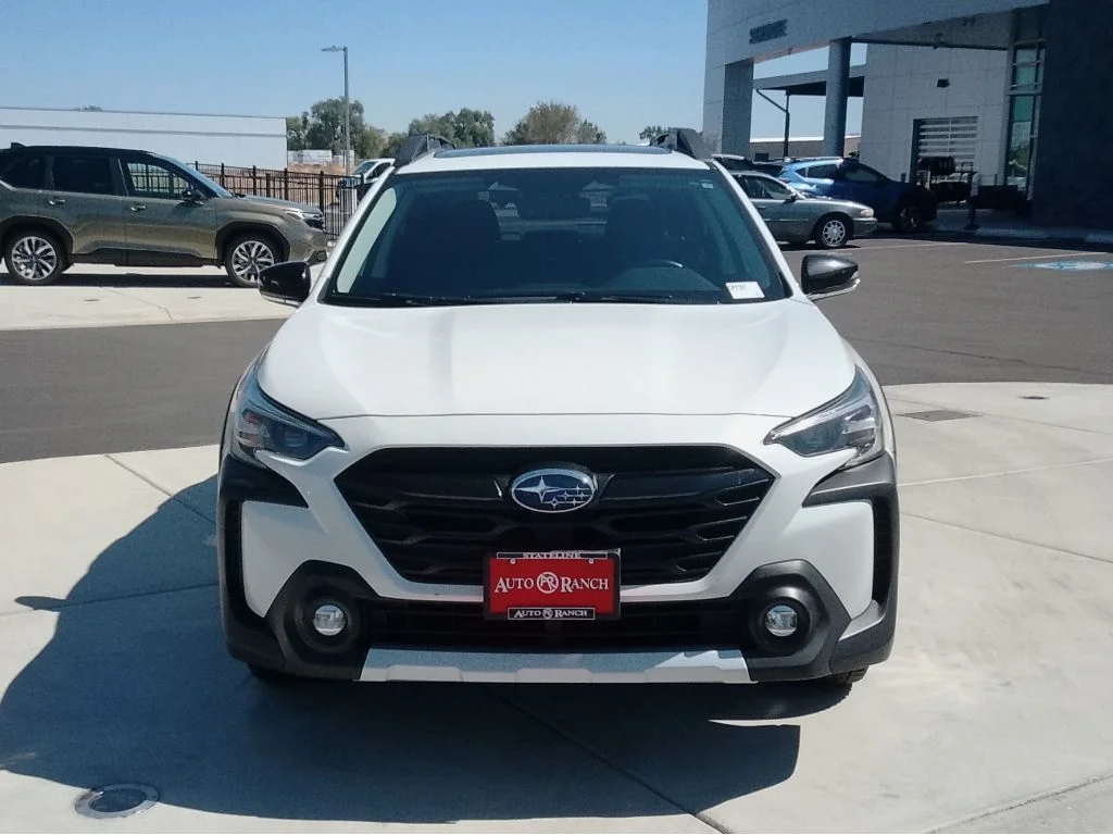 Used 2024 Crystal White Pearl Subaru Limited image 8