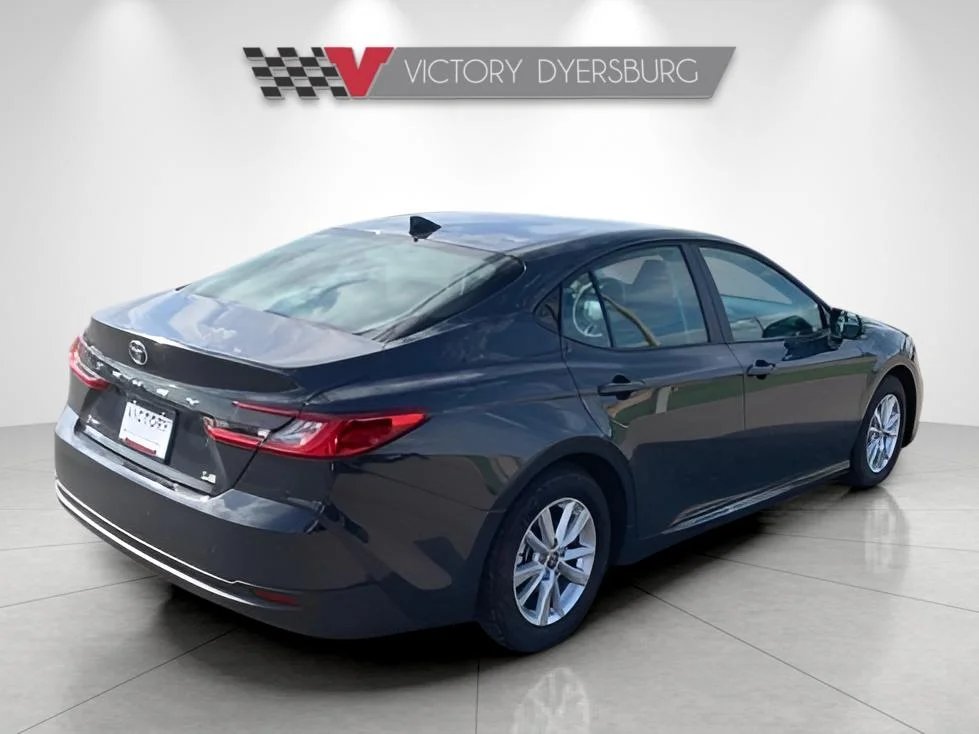 Used 2026  Toyota LE image 8