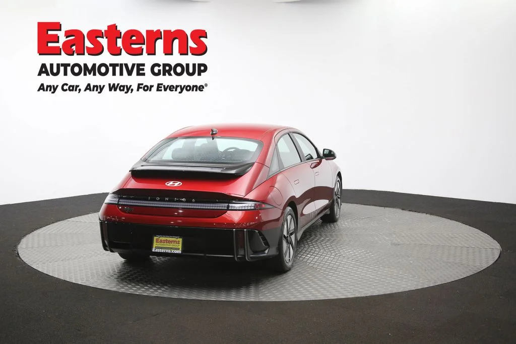 Used 2024 Red Hyundai SE image 40