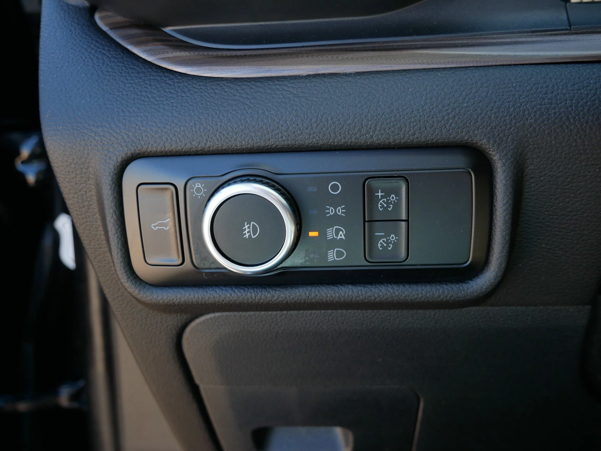 2023 Ford Explorer Limited - Photo 26