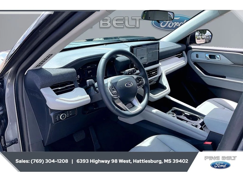 New 2026 Carbonized Gray Metallic Ford Active image 12