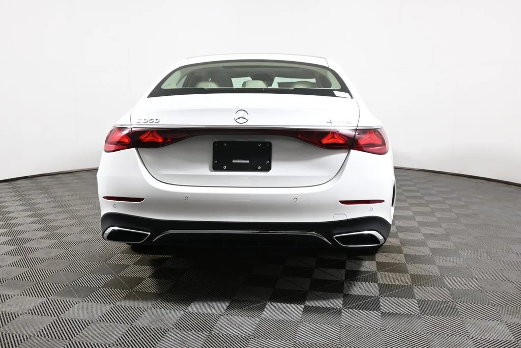 Used 2027 White Mercedes-Benz E 350 image 6