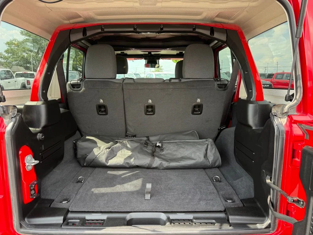 Used 2025 Red Jeep Sahara image 7