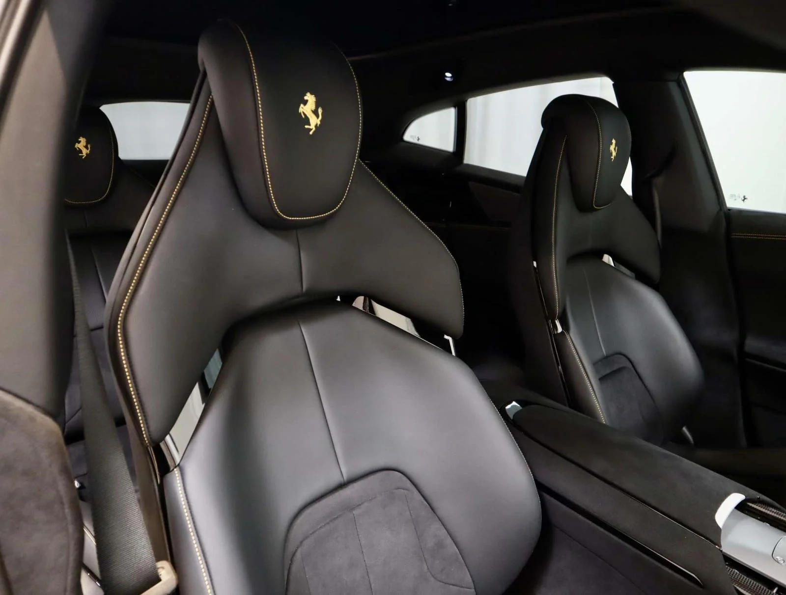 Used 2024 Grigio Titanio Metallic Ferrari AWD image 19
