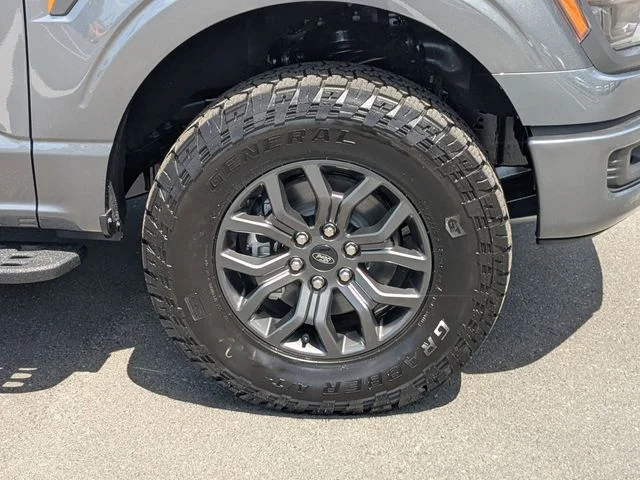 New 2026 Carbonized Gray Metallic Ford Tremor® image 10