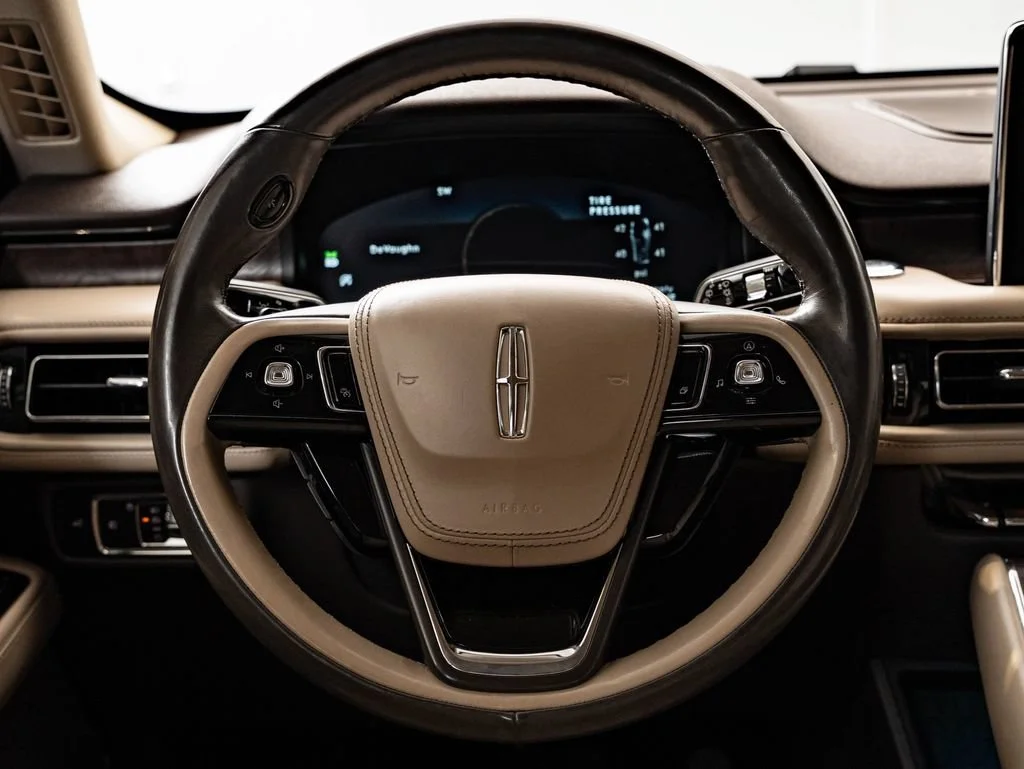 Used 2021 Flight Blue Lincoln Reserve image 42