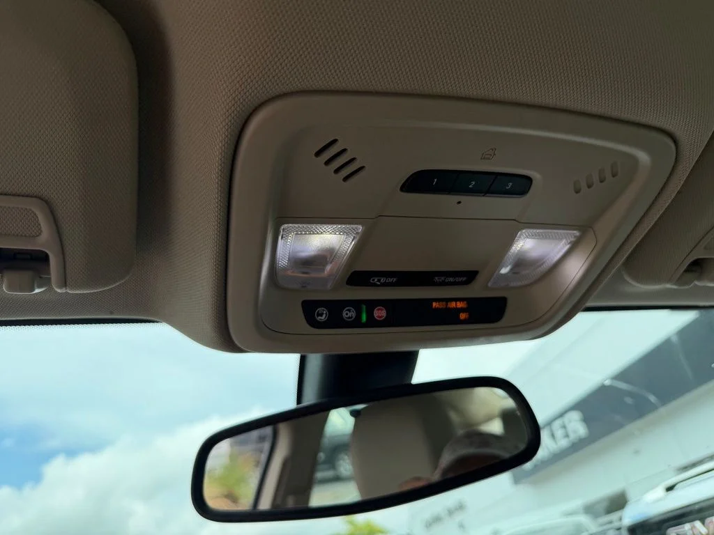 Used 2018 Red Quartz Tintcoat Buick Essence image 14