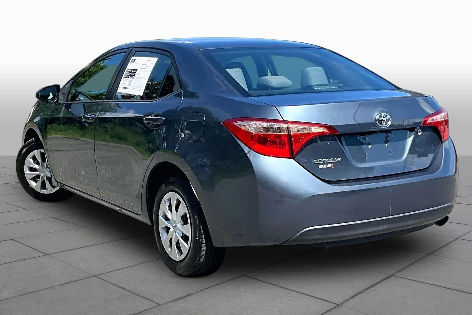 Used 2017 Slate Metallic Toyota L image 12