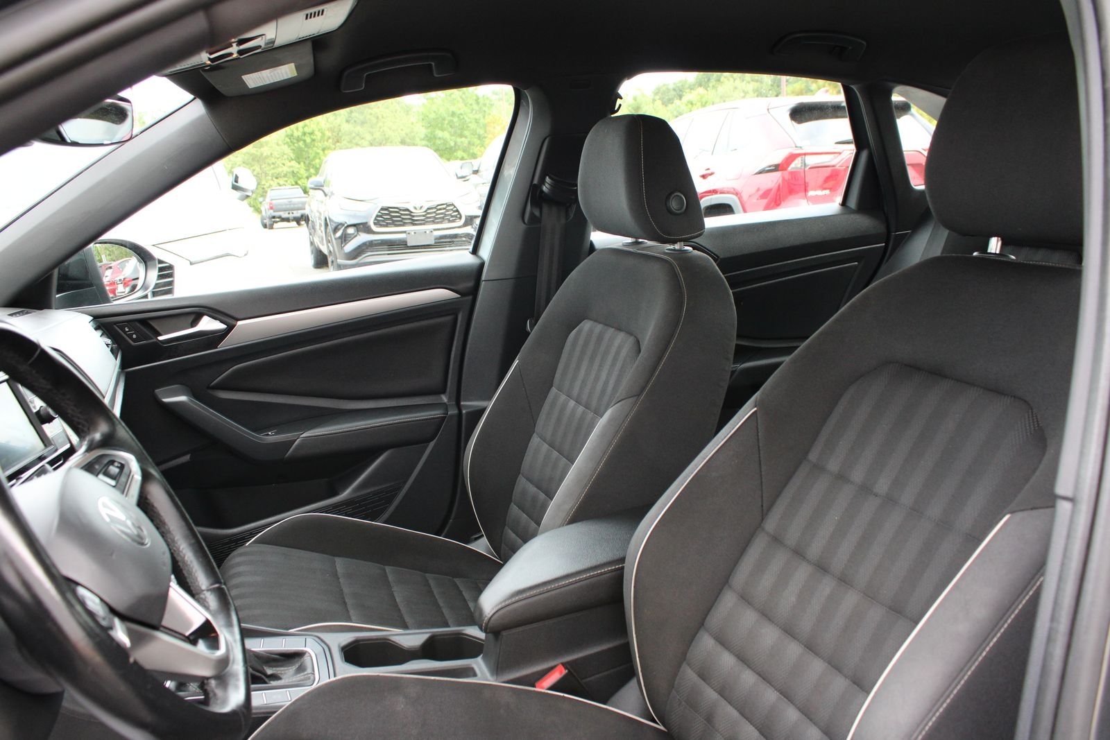 Used 2024 Gray Volkswagen 1.5T Sport image 10