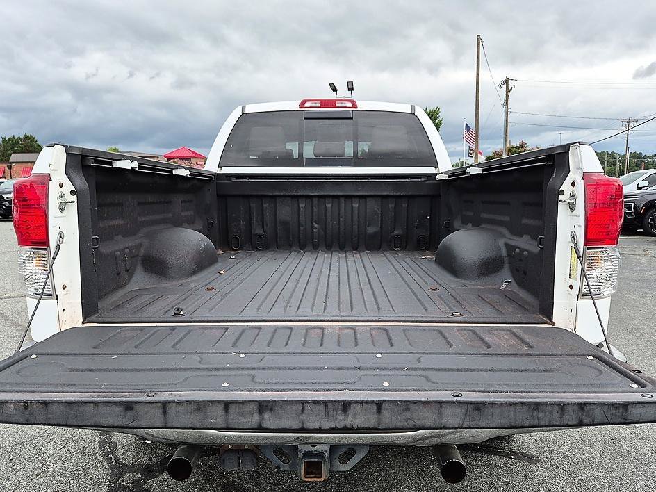 Used 2013 White Toyota GRADE image 30
