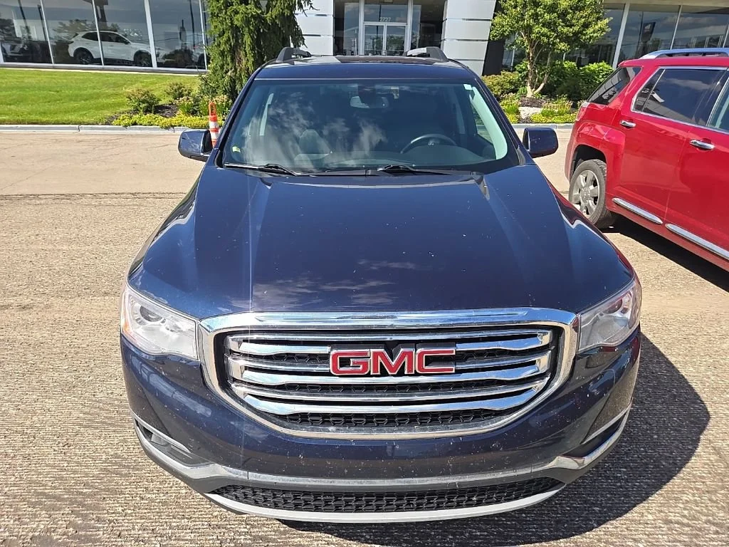 Certified Used 2017 DARK SAPPHIRE BLUE METALLIC GMC SLT image 3