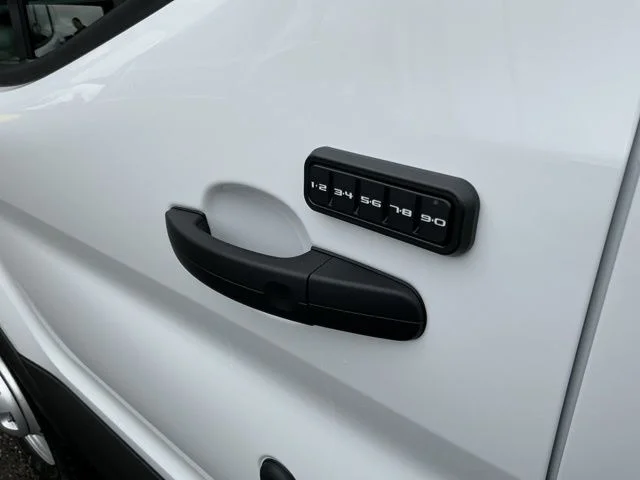 New 2026 Oxford White Ford Base image 13