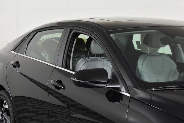 New 2026 Black Hyundai Limited image 60