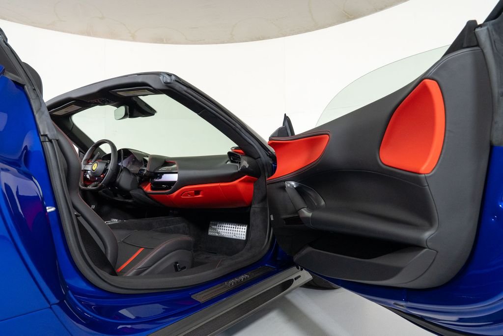 Used 2022 Blue Ferrari  image 41