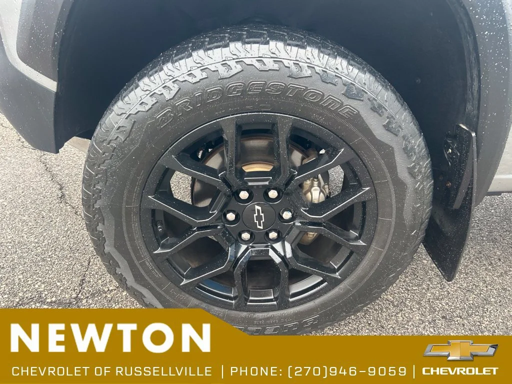 Used 2023 STERLING GRAY METALLIC Chevrolet 4WD Trail Boss image 43